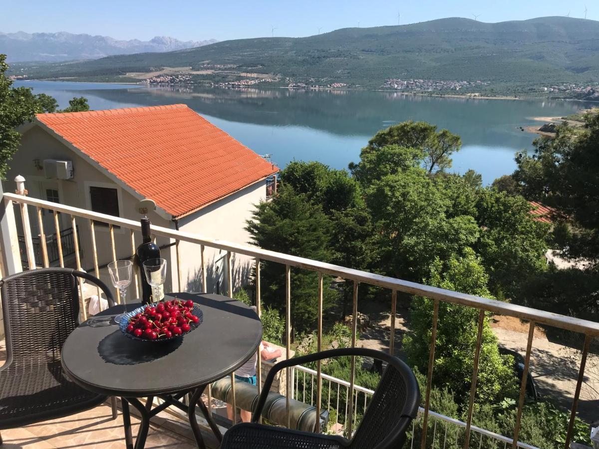 Apartmani Lidija Karin Donji Donji Karin Екстер'єр фото