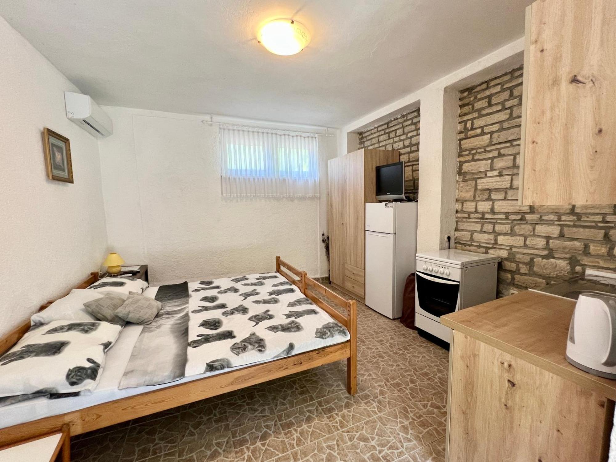 Apartmani Lidija Karin Donji Donji Karin Екстер'єр фото
