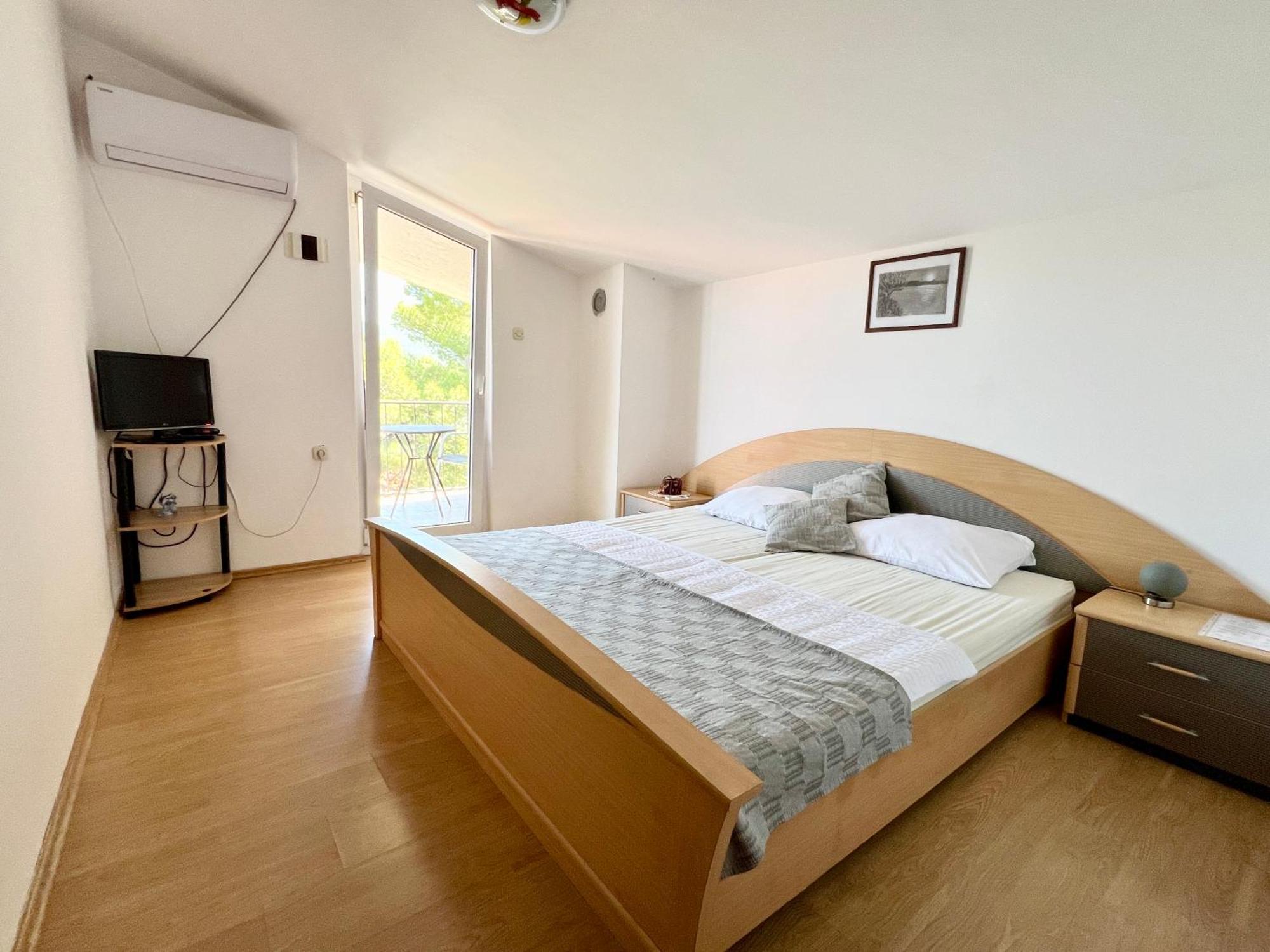 Apartmani Lidija Karin Donji Donji Karin Екстер'єр фото