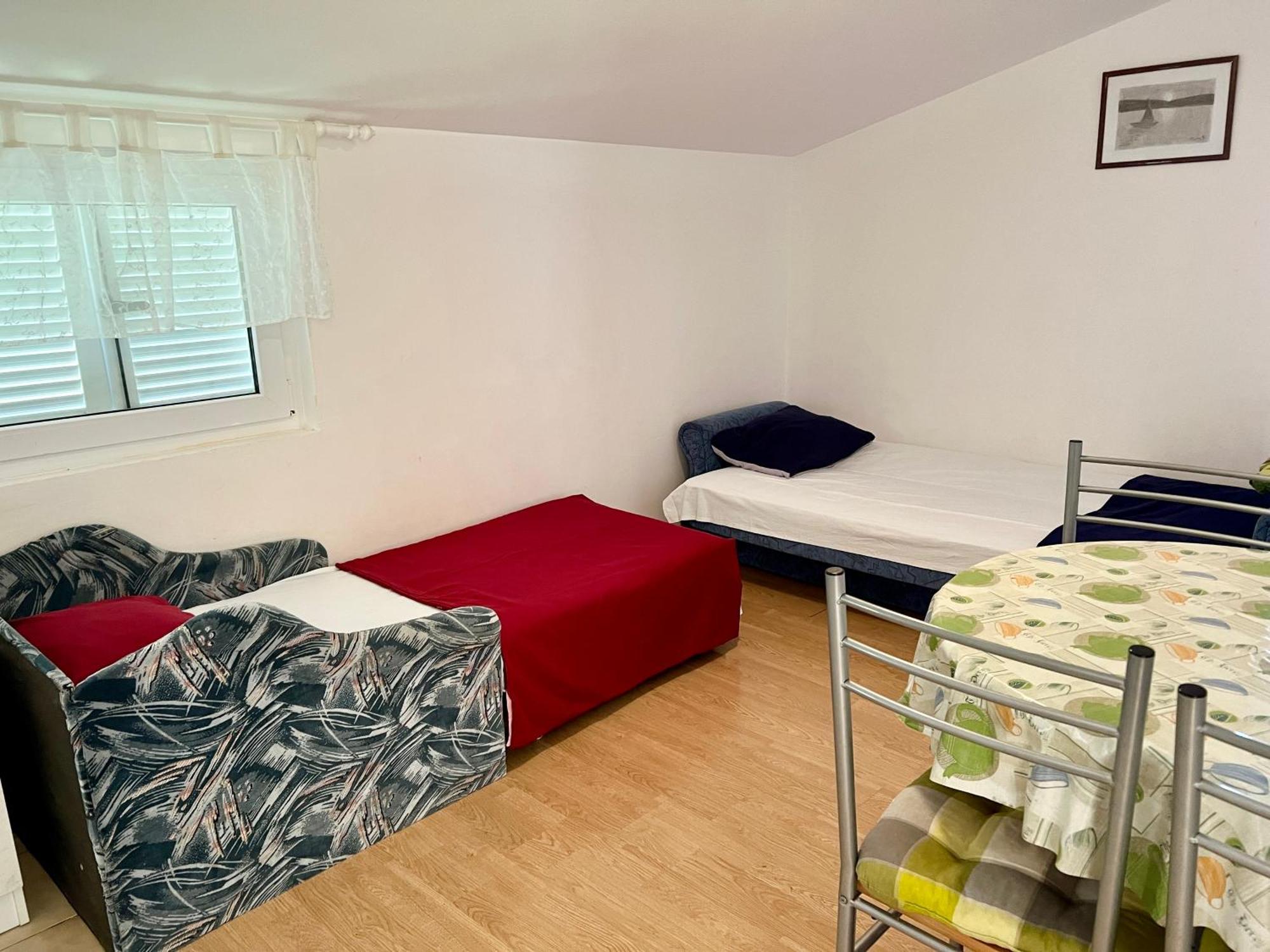 Apartmani Lidija Karin Donji Donji Karin Екстер'єр фото