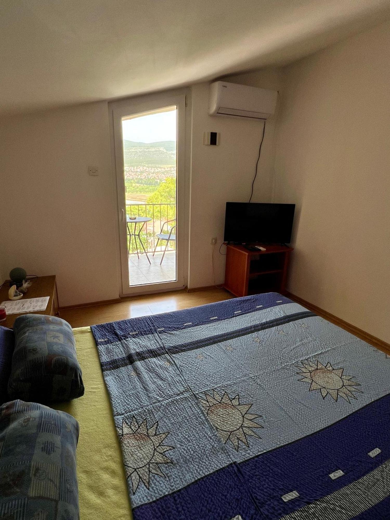 Apartmani Lidija Karin Donji Donji Karin Екстер'єр фото